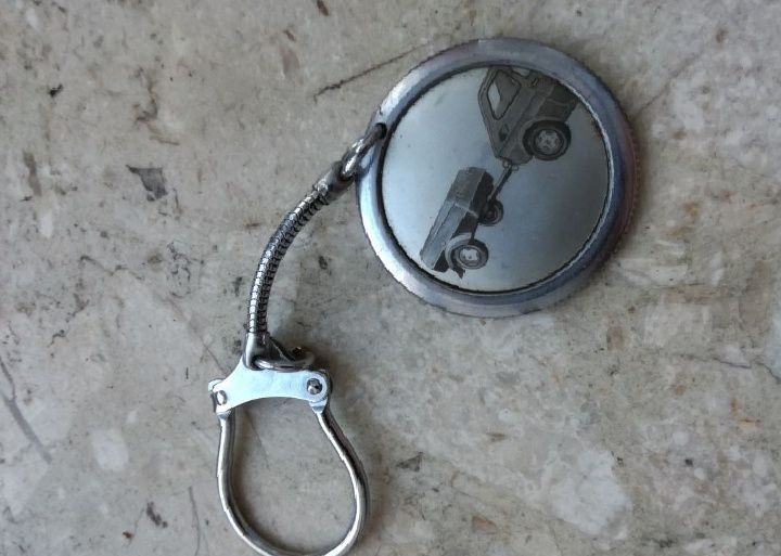 Niewiadów.brelok Fiat 126p.Predom.lata 70'te I inne..