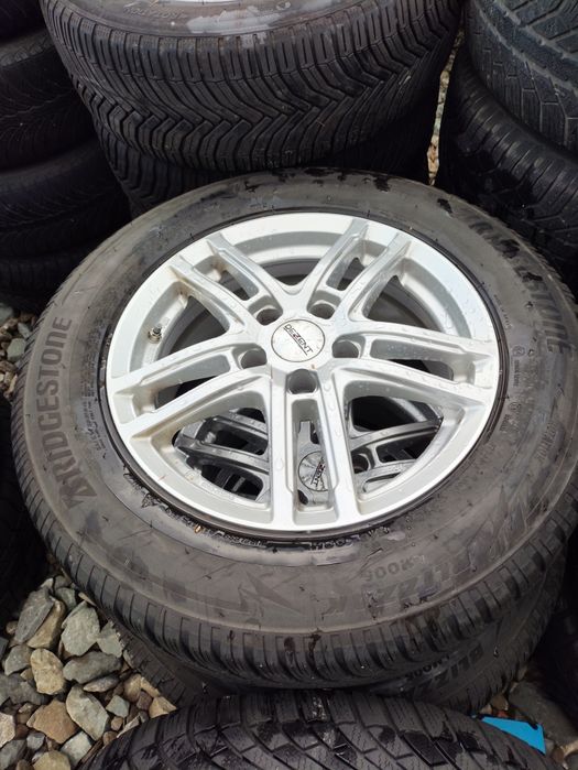 5x110 16" et40 6.5J 215/65/16 nr28