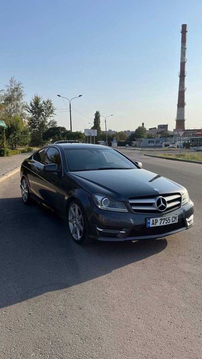 Mercedes-Benz C250 Coupe