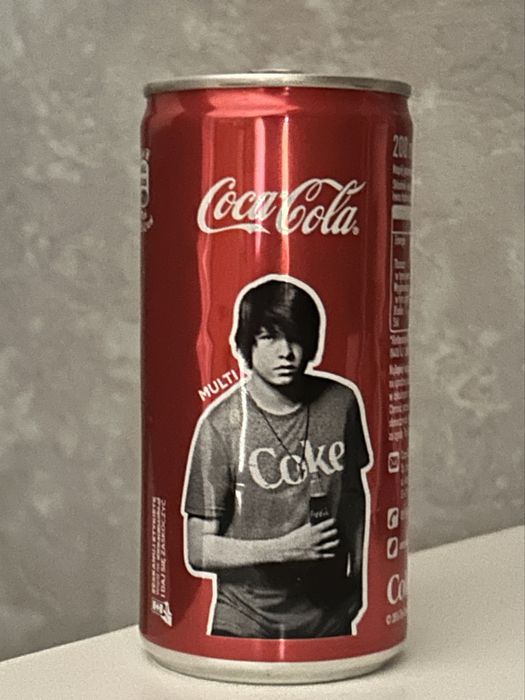 Limitowana puszka Young Multi Coca-Cola 2016