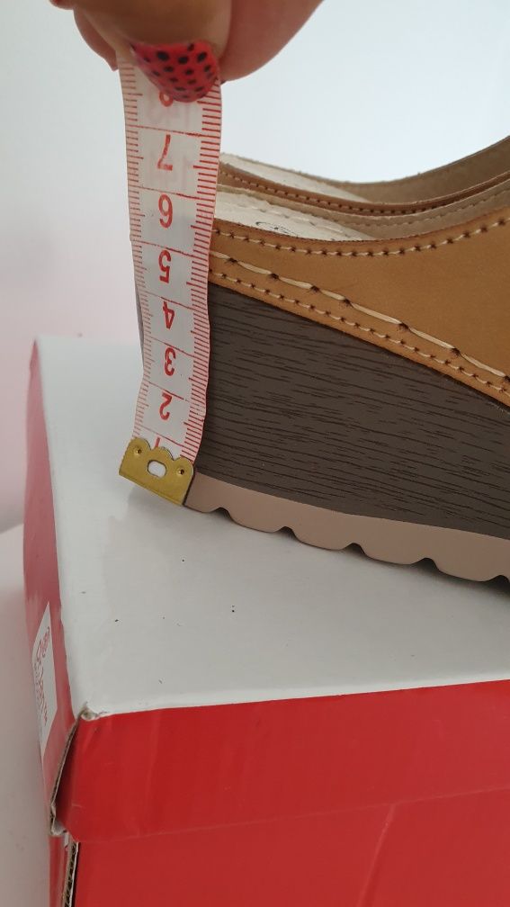 Nowe buty na koturnie klapki 41