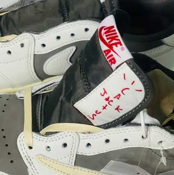 Jordan 1 Retro Low OG SP Travis Scott Reverse Mocha 39