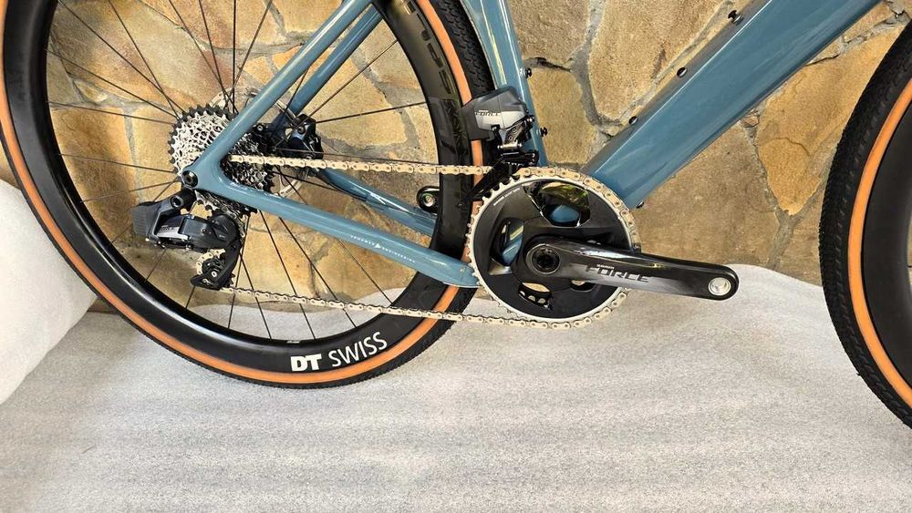 Карбоновий гравел 3Т Exploro Max Eagle eTap AXS Gravel Bike