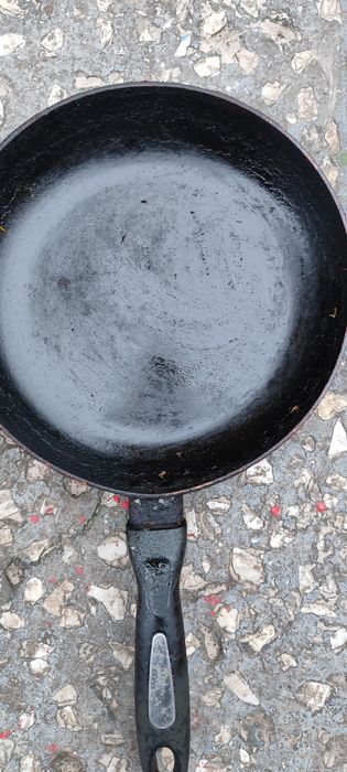 Сковорода  бу 24 см