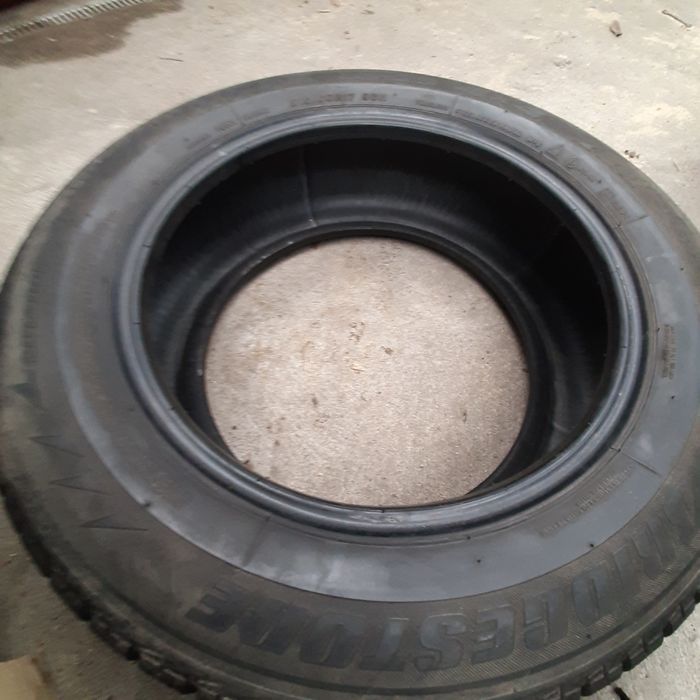 Opony Zimowe BRIDGESTONE 215/60 R17 96H