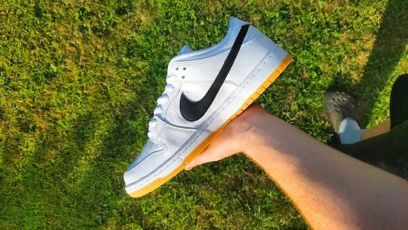 Dunk Low SB ISO White 40