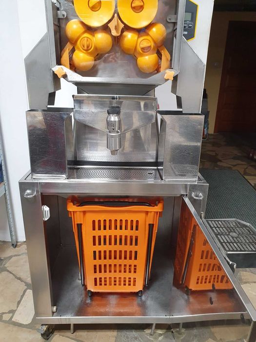 Wyciskarka profesjonalna do cytrusów pomarańczy ZUMEX Speed Pro