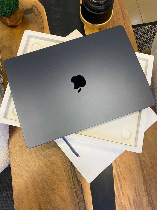 Ноутбук Apple MacBook Air 15" M3 8/256GB Midnight (MRYU3) 2024