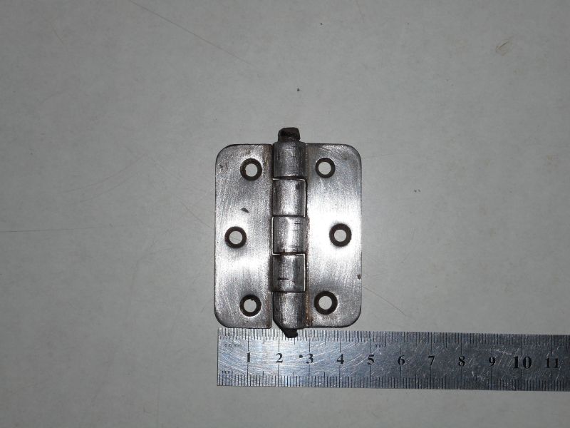 Петли (навесы) дверные/оконные (4 шт в наличии)