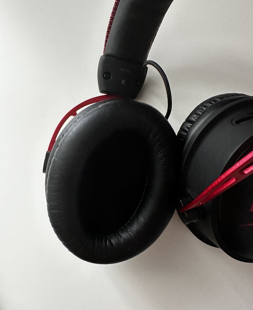 Безпровідні навушники HyperX Cloud Alpha Wireless