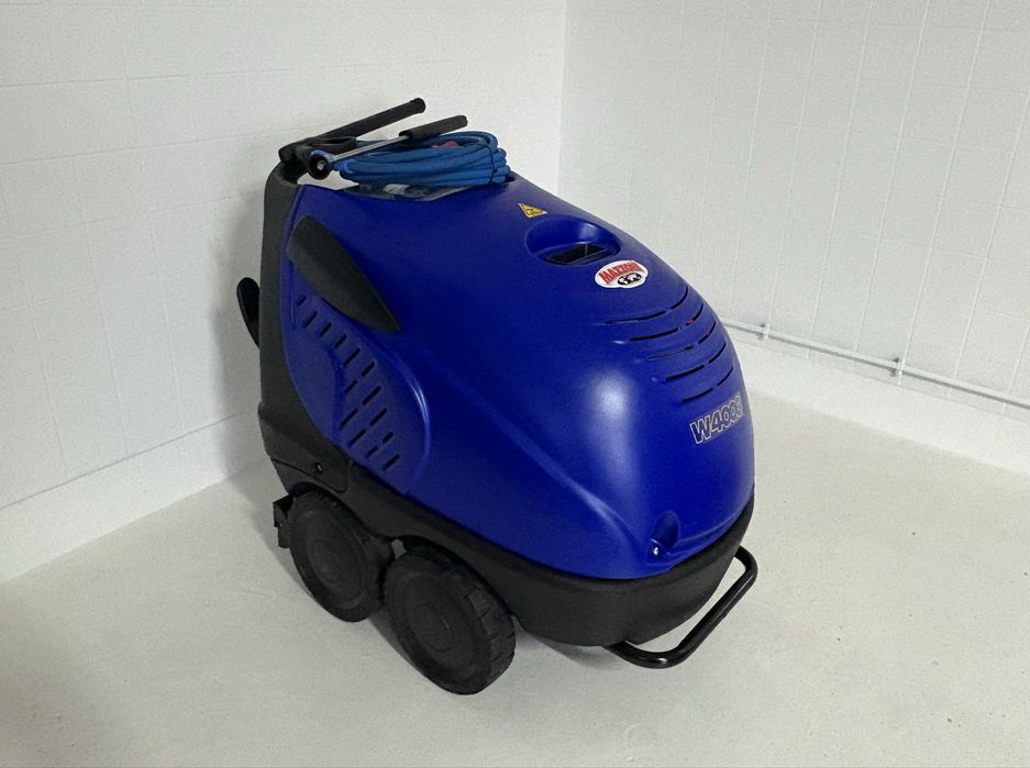 Lavadora Alta Pressão Mazzoni w4000 com Caldeira NOVA