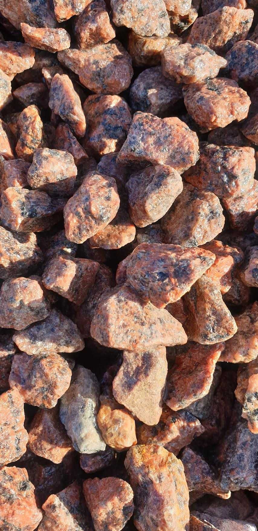 Grys czerwony granit Vanga 16-22 kamienie ogrodowe dekoracyjne ozdobne