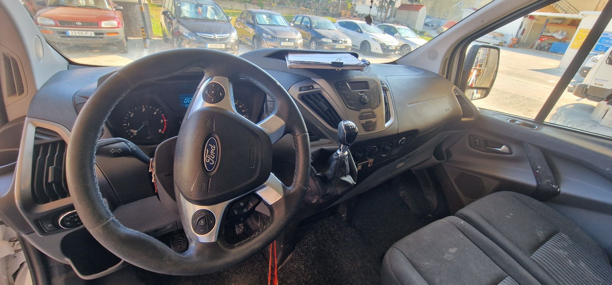 Ford Transit Custum L2 9 Lugares