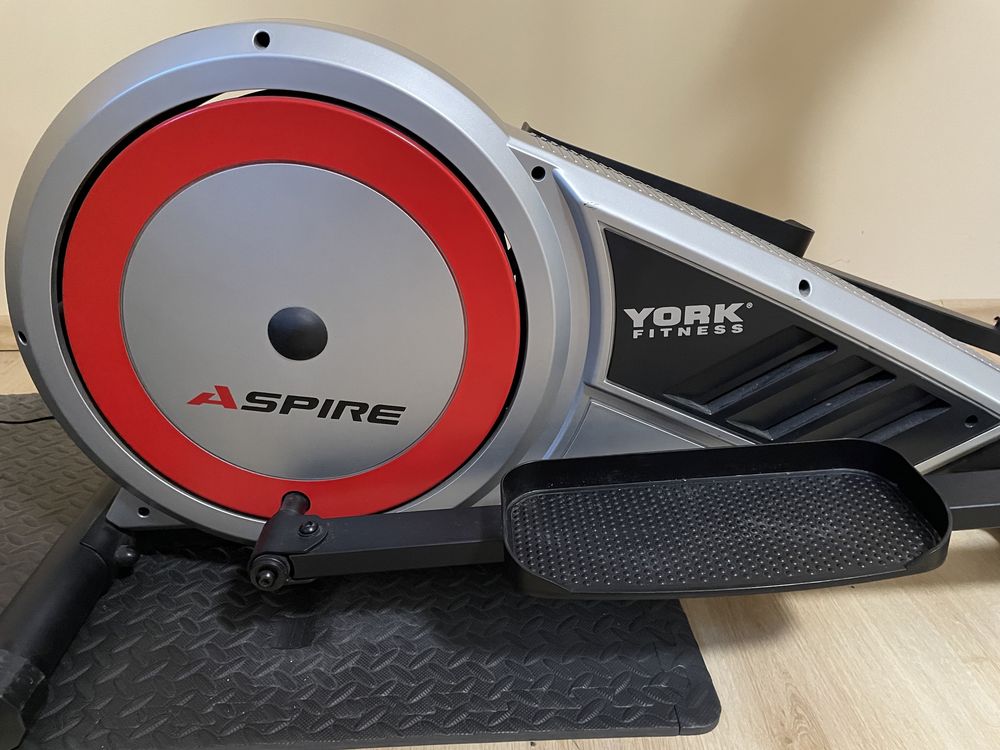 Orbitrek trenażer YORK FITNESS ASPIRE