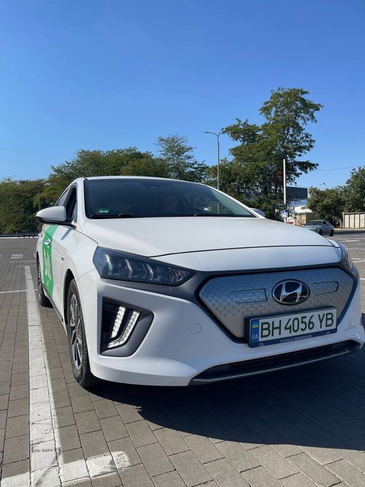 Hyundai IONIQ рест
