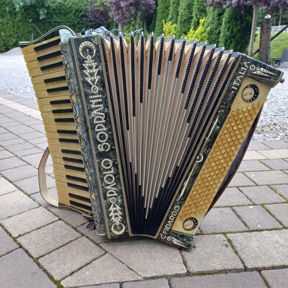 Akordeon paolo soprani 120 basow 4/5