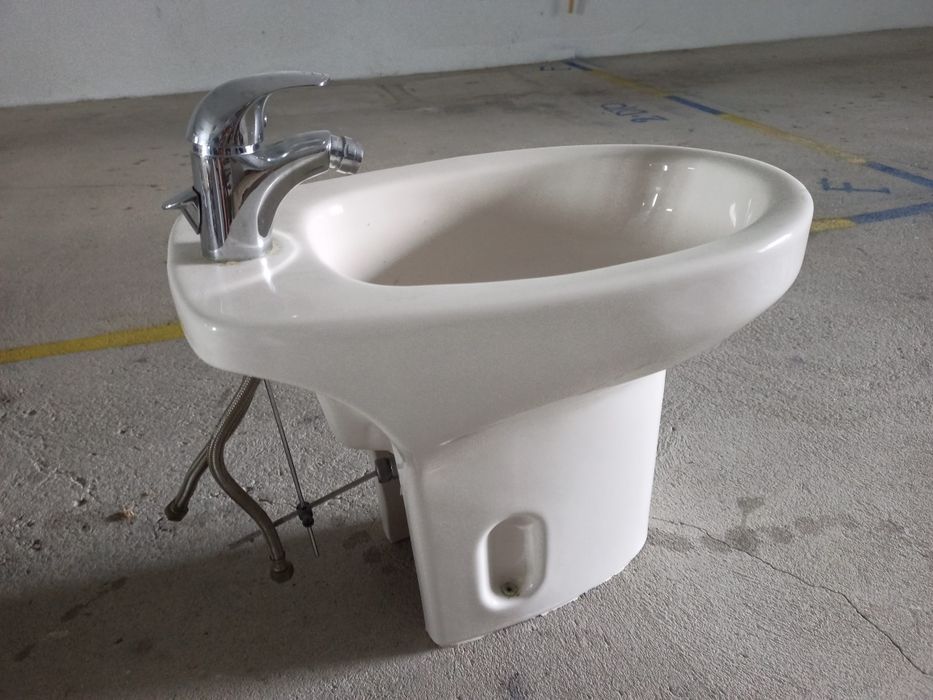 Bidé  Roca em bom estado