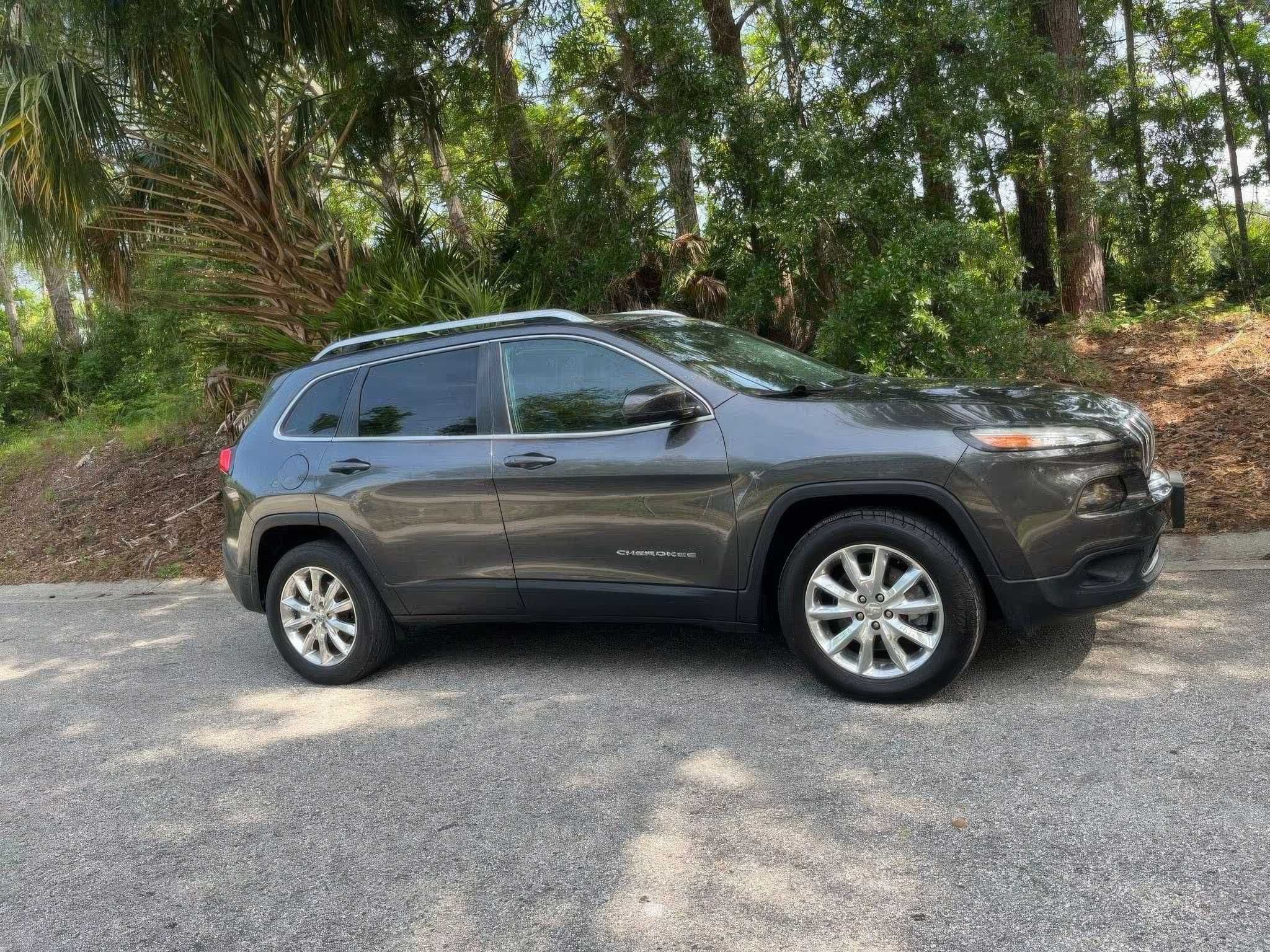 2016 Jeep Cherokee