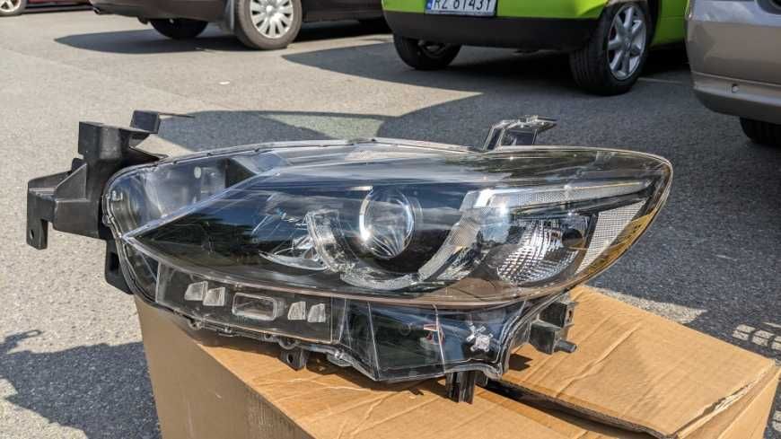 Lampa przód lewa prawa Mazda 6 lift 2014-18 full LED