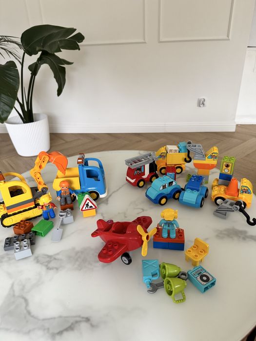 Mega duza paka klockow Lego Duplo XXL 5 zestawow