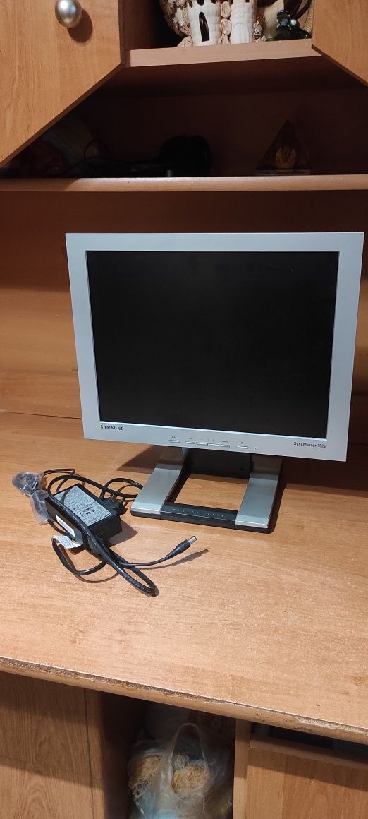 Монитор samsung syncmaster 152b