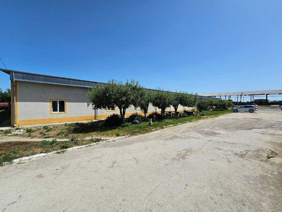 Комерційне приміщення (склади) для БІЗНЕСУ в м.Борщів