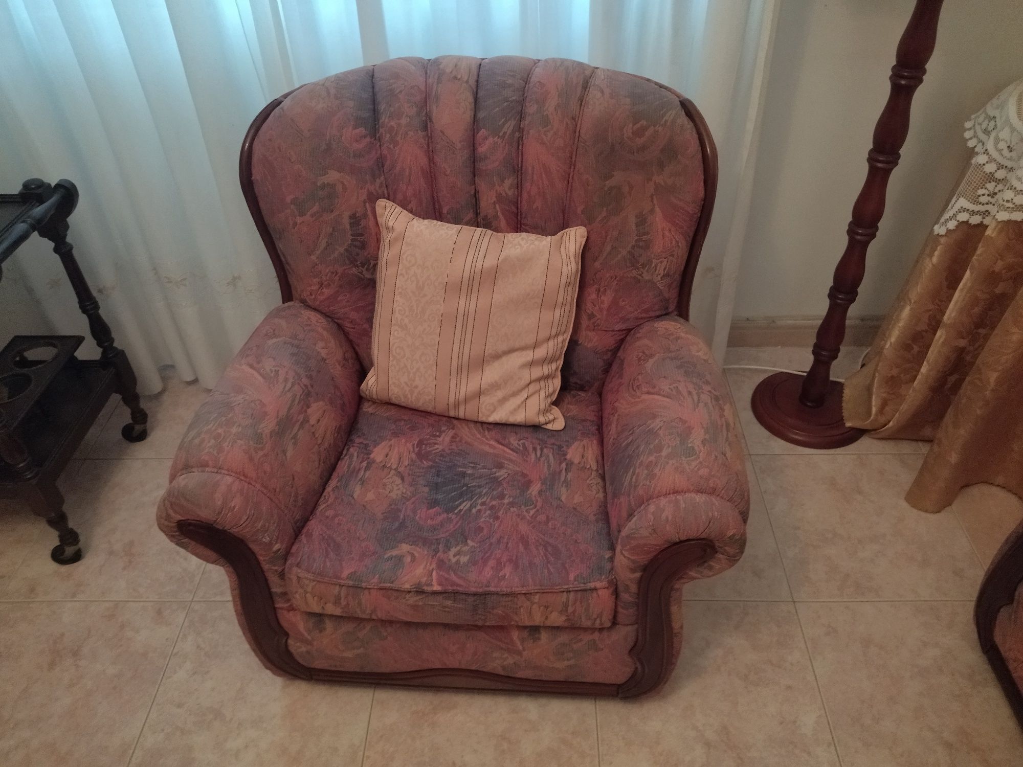 Conjunto sofás 3lugares+1lugar