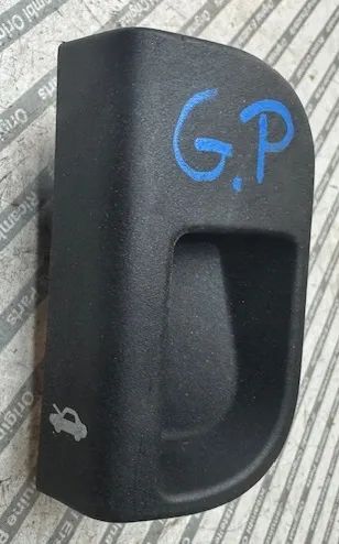 fiat grande punto / evo rączka otwierania maski