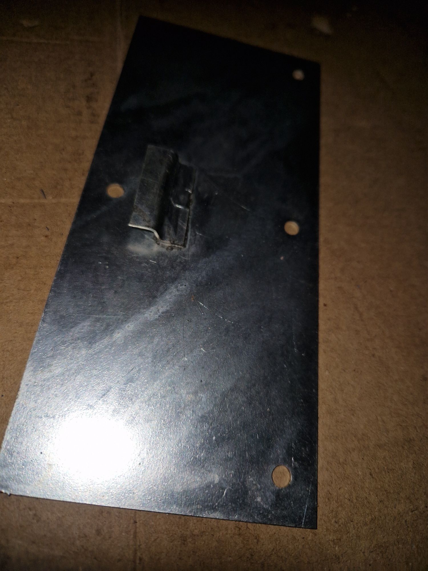 Nowa blacha mocowania chlapacza wsk 125 175 PL