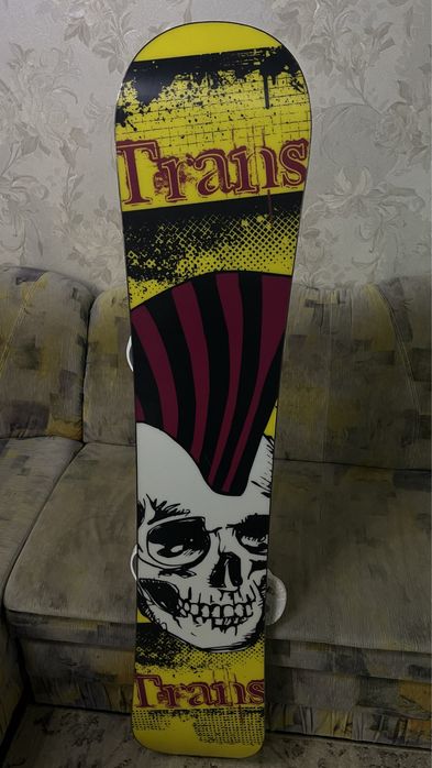 Сноуборд з кріпленням бартон