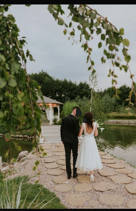 Suknia ślubna MIDI rozkloszowana klasyczna (brokat)