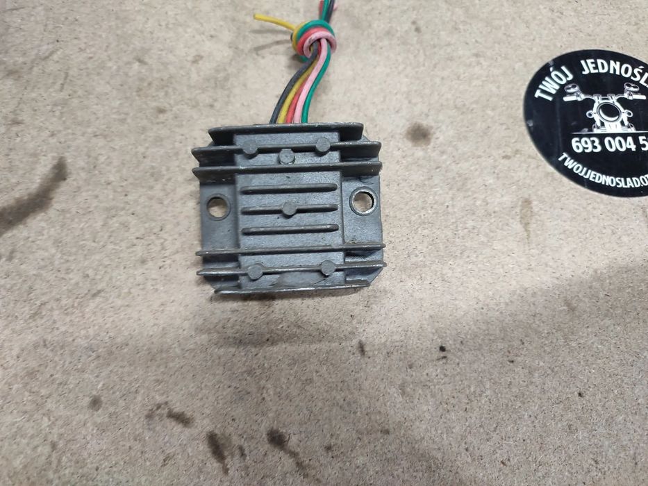 Regulator napięcia Kymco 125
