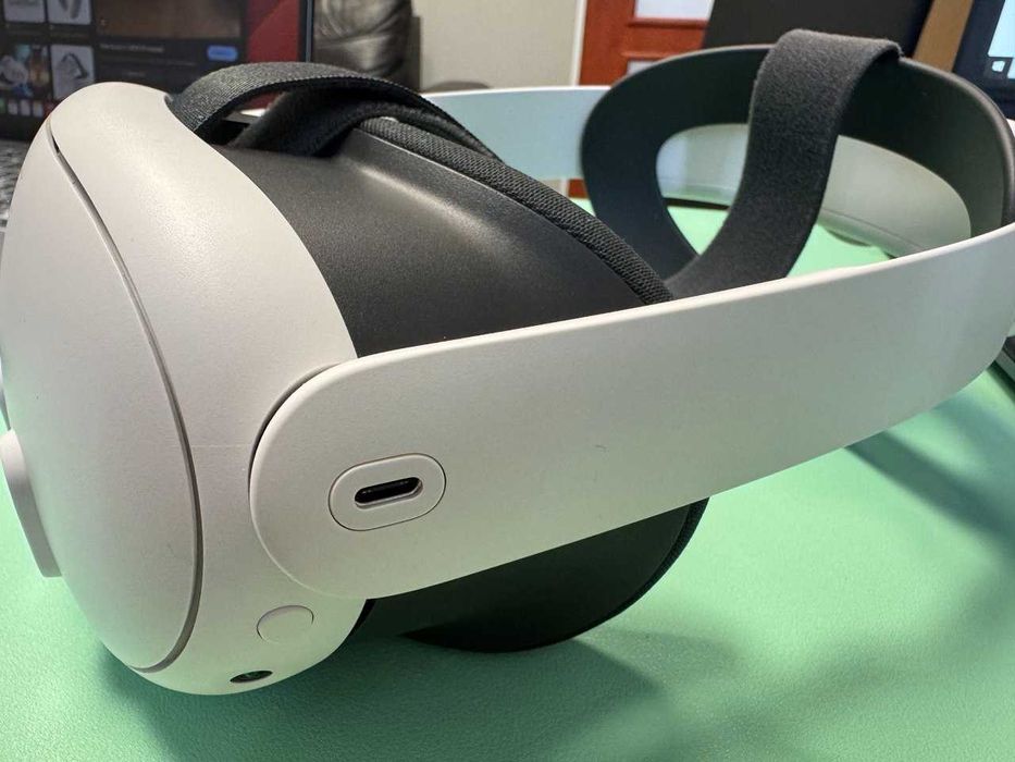 Meta Oculus Quest 3 128GB bez kontrolerów
