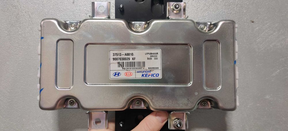 Блок управління  батареєю 37513-A8810