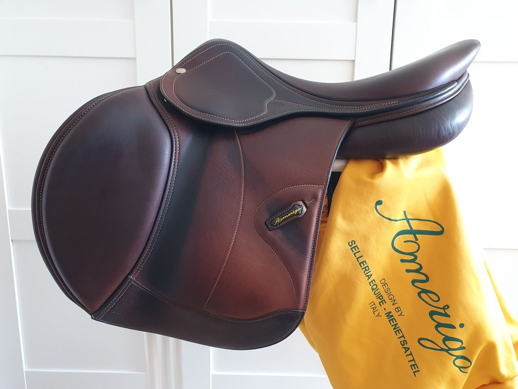 Amerigo CC Professional Pinerolo. Siodło skokowe. Wełna.