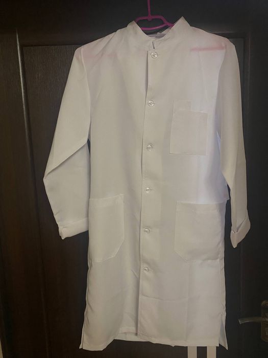 Спец одяг для праці і лабораторних робіт.