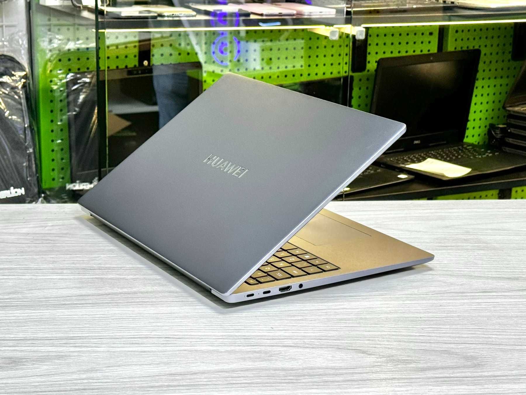 Huawei Matebook D16 RLEF-X  (Core i5-12450H)