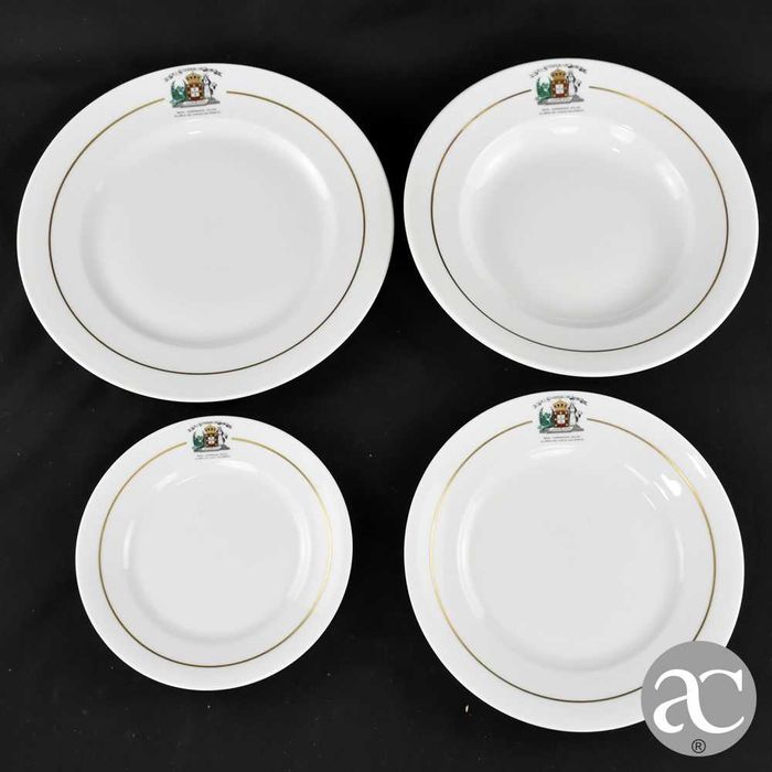 Conjunto de 4 Pratos porcelana Vista Alegre, Real Companhia Velha