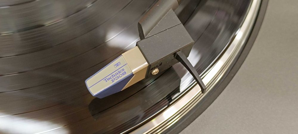 Вініловий програвач Technics SL-BD3D  (є відео роботи)
