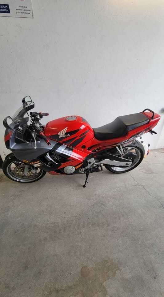 Vendo CBR 600 F 45.000km