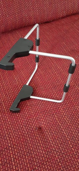 Универсальная подставка для книг