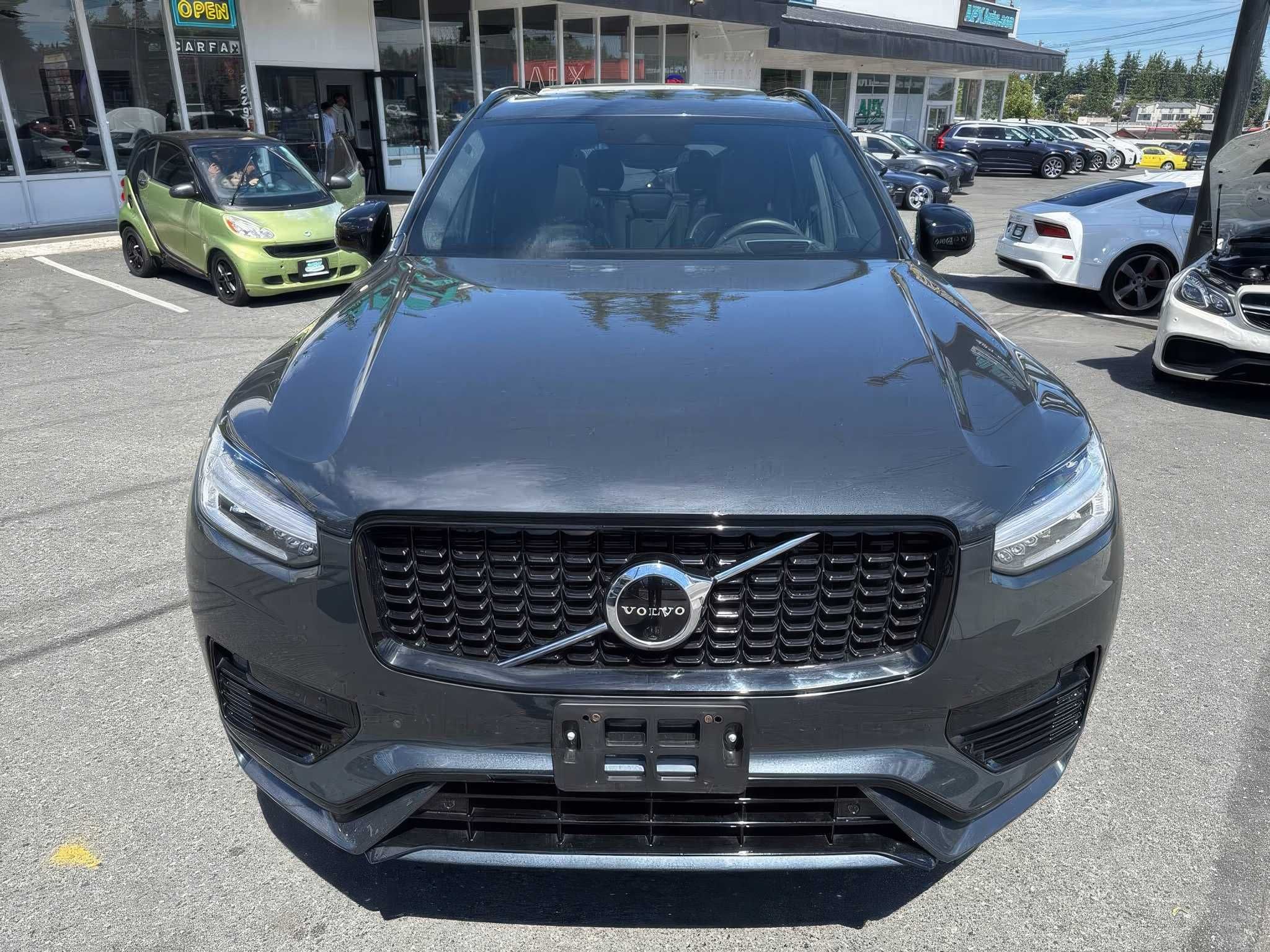 2022 Volvo XC90 Recharge R-Design Extended Range e