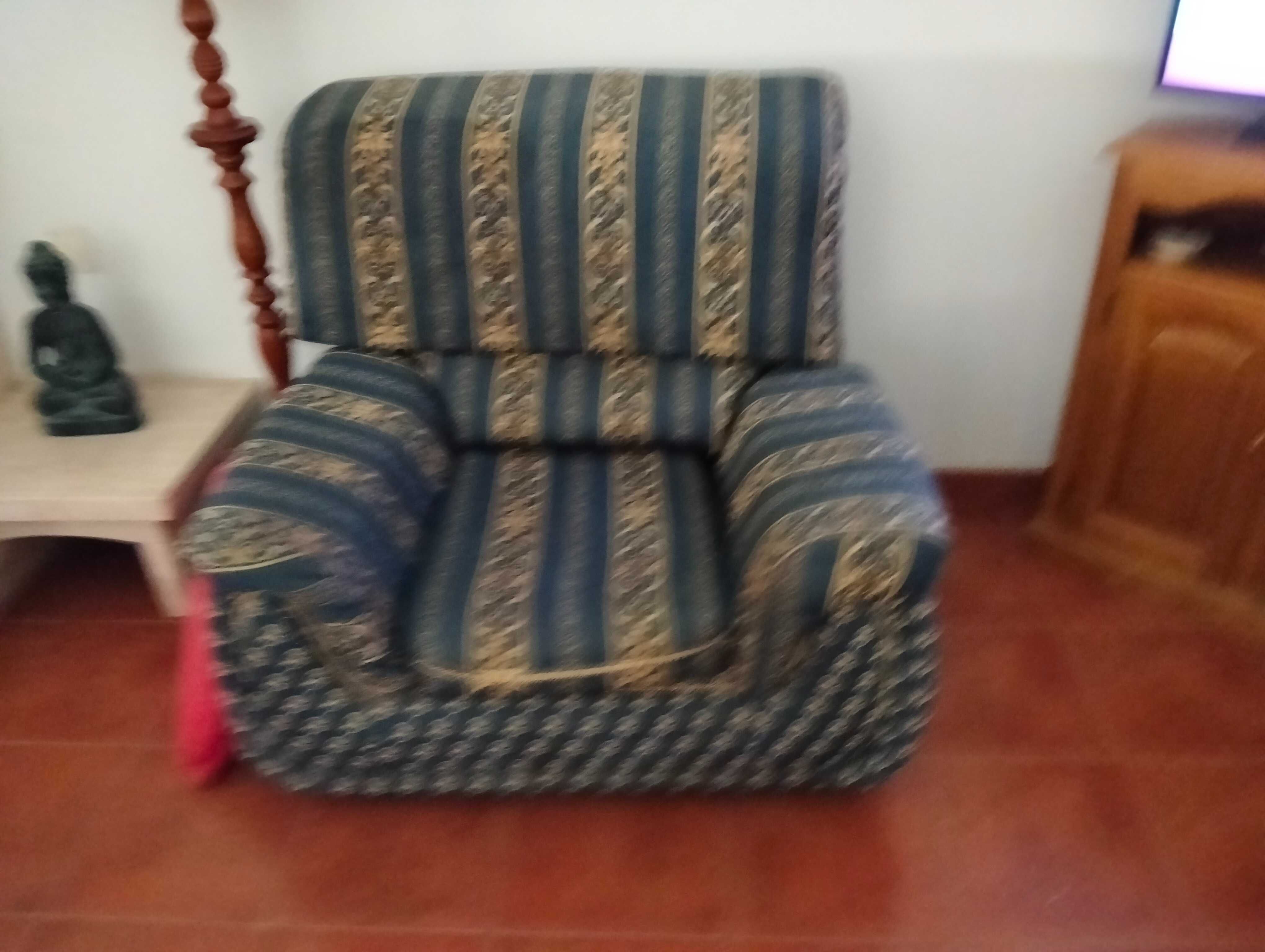 Sofás em bom estado