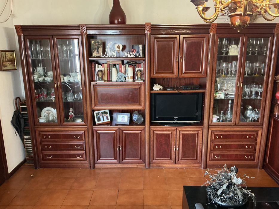 Movel de sala com iluminacao