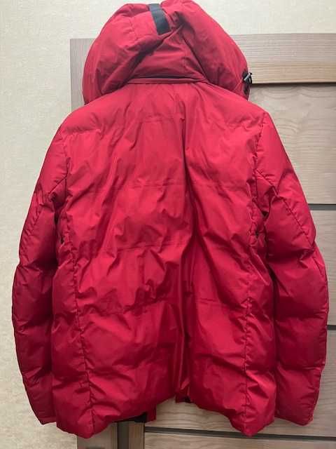 Продам зимову куртку