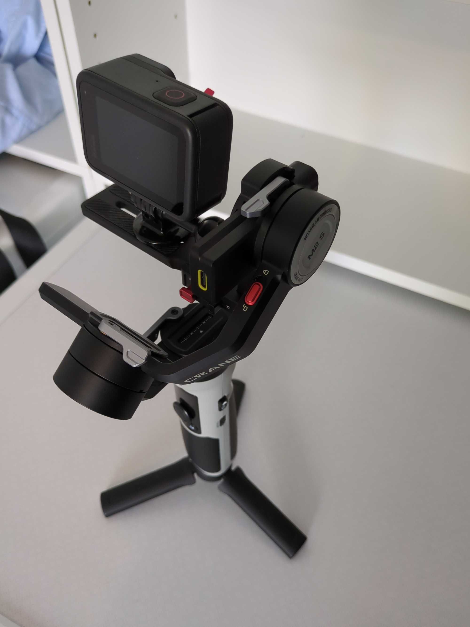 Gimbal Zhiyun Crane M2S Combo + Gopro 10 new/ novo