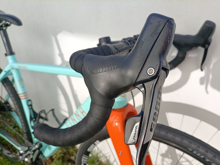 Bicicleta de Gravel Finna Taroko