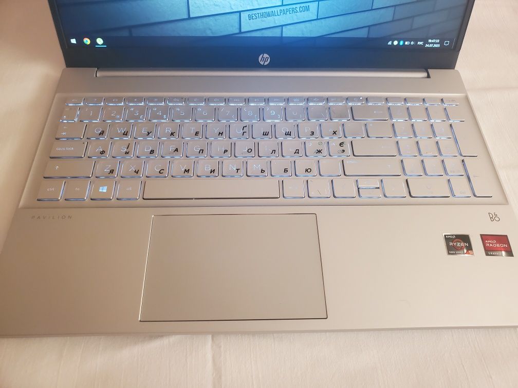 Ноутбук HP Pavilion Ryzen 5 12/256 GB