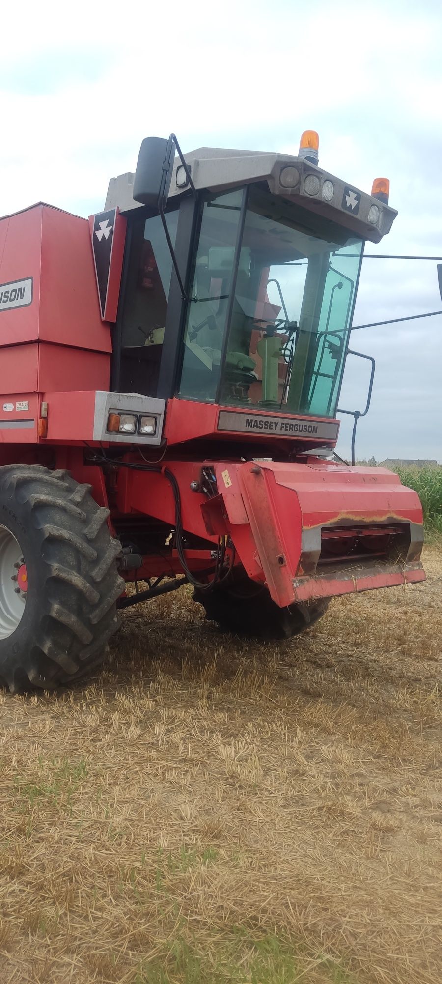 Kombajn Massey Ferguson 34