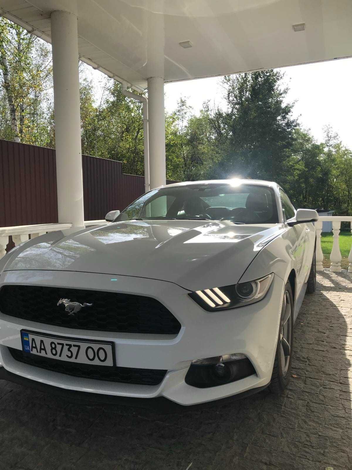 Ford Mustang 2017 пробіг 80 тис.км. об'єм 2,3 АКПП-6